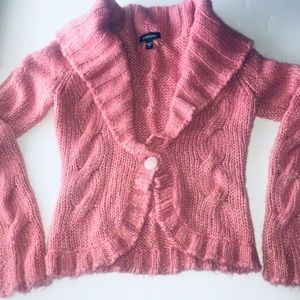 SOLD😍BeBe Crop Top Sweater S Crochet Pink